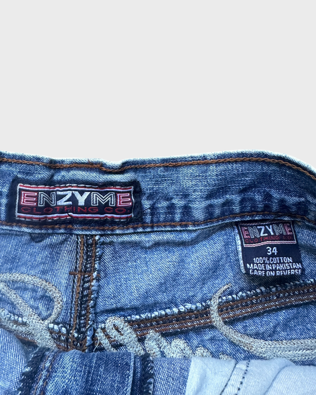 00s enzyme denim jorts - 34”
