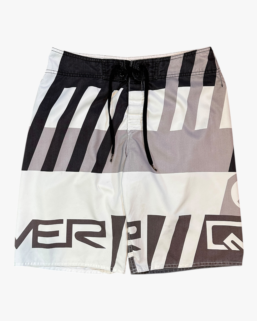 QUIKSILVER BOARDIES - 32”