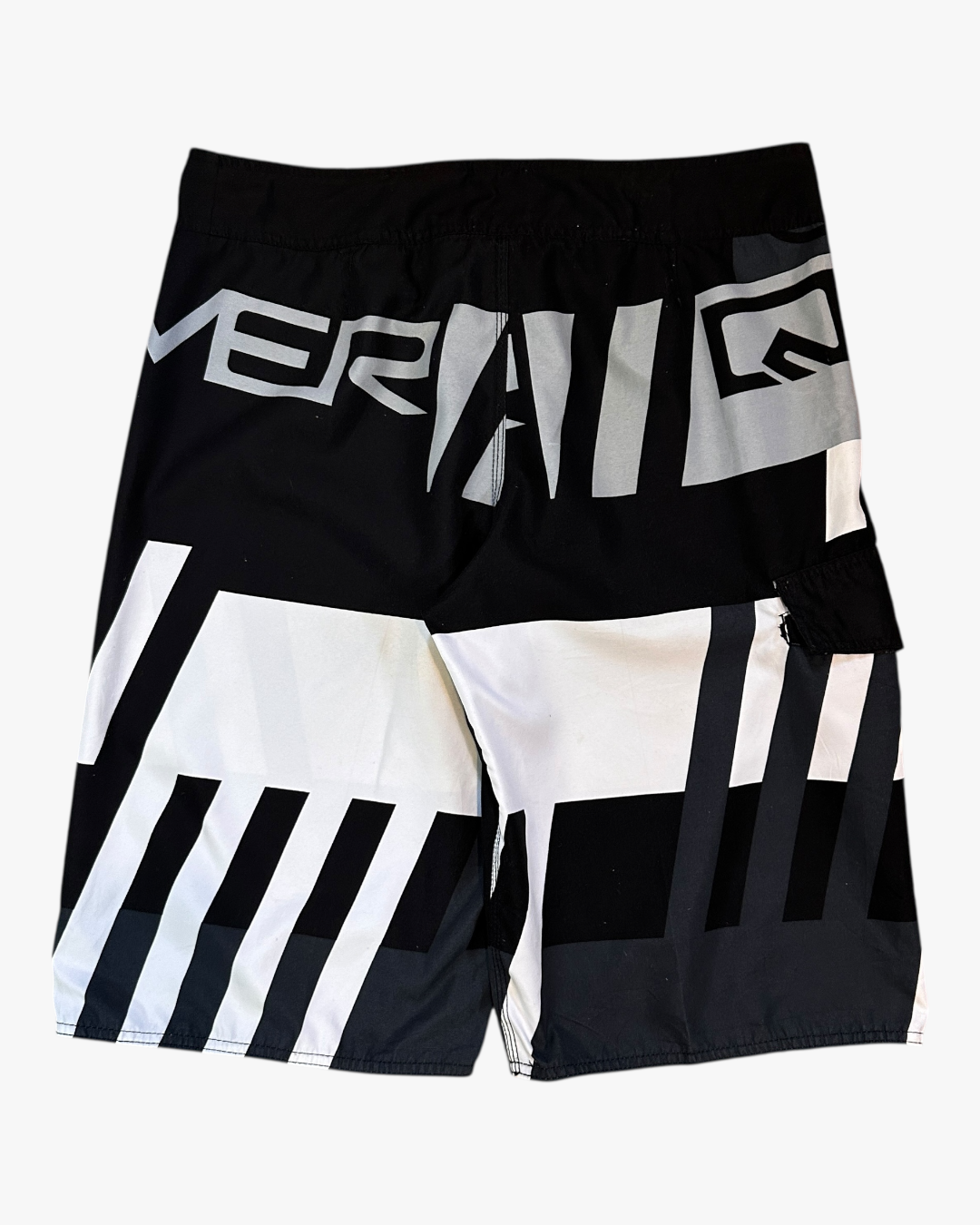 QUIKSILVER BOARDIES - 32”