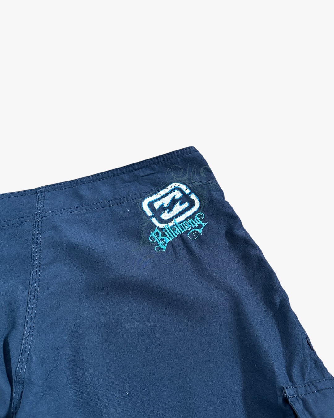 2000s BILLABONG BOARDIES - 34”