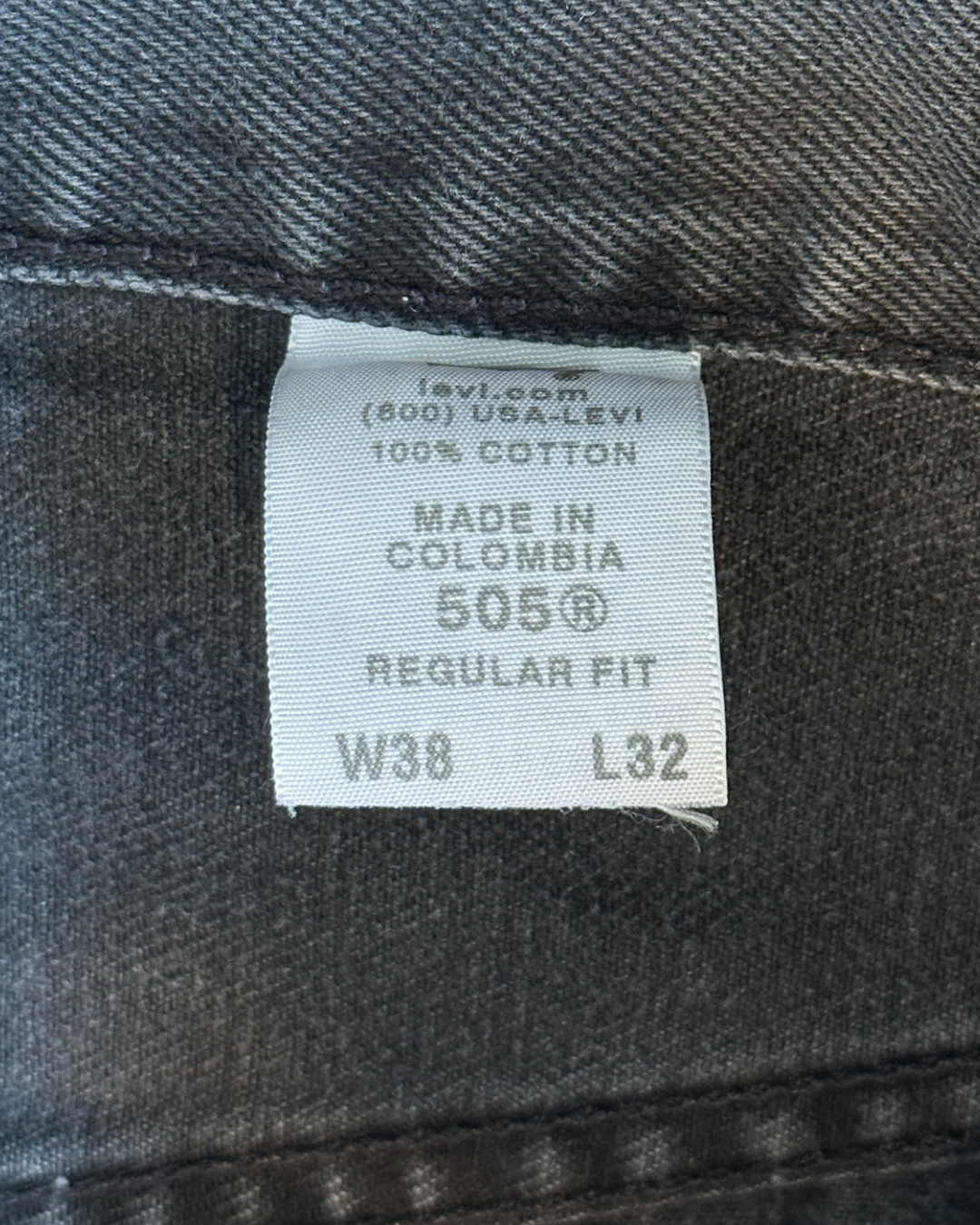 Levi’s 505 bootcut denim pants - W38 x L32