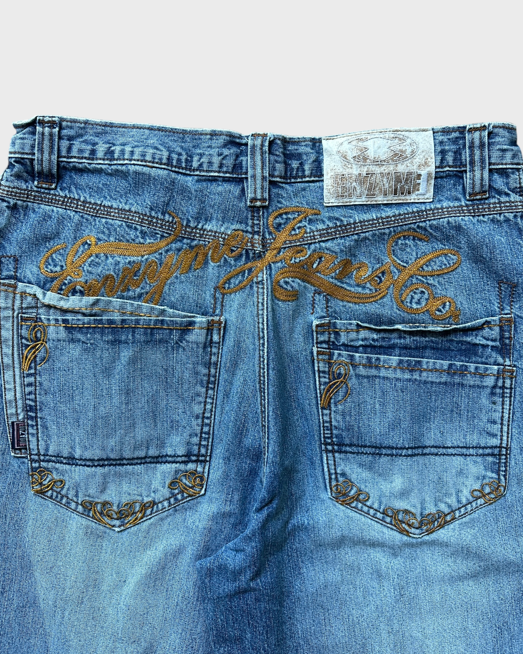 00s enzyme denim jorts - 34”