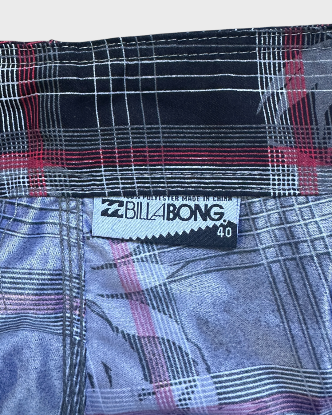 00s billabong boardies - 40”
