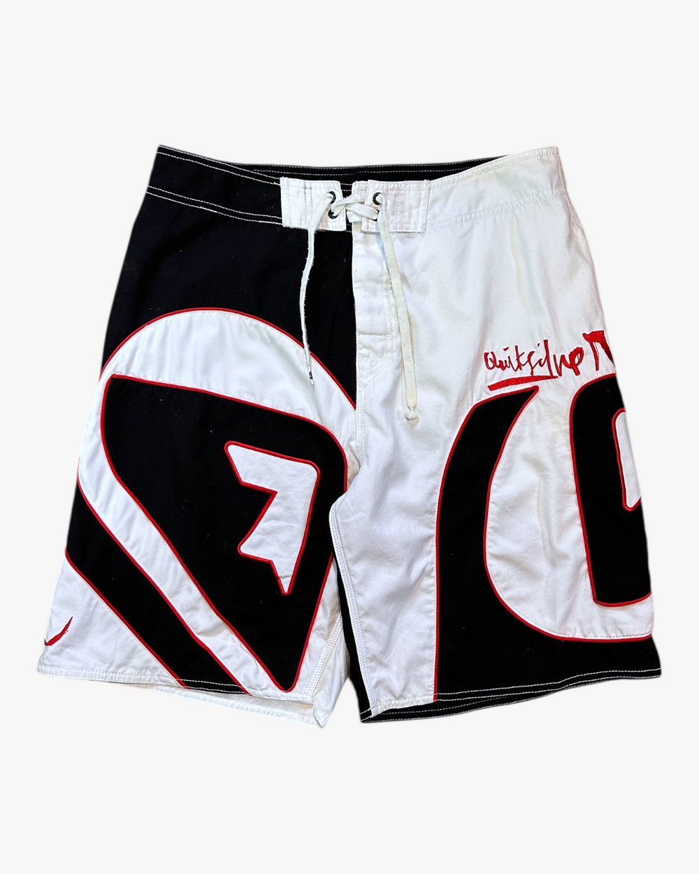 2000s QUIKSILVER BOARDIES - 32”