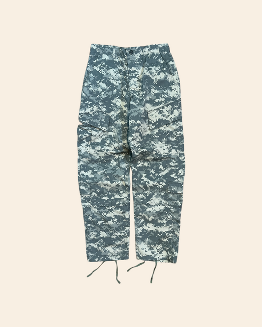 Vintage 90s digi camo pants - W30