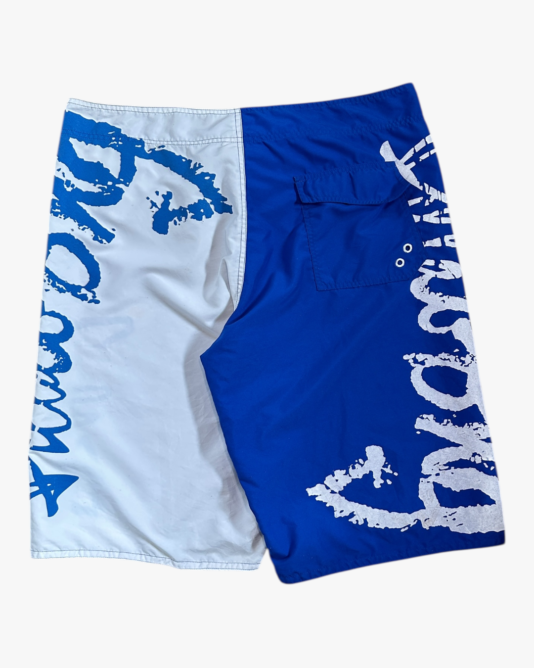 2000s BILLABONG BOARDIES - 36”