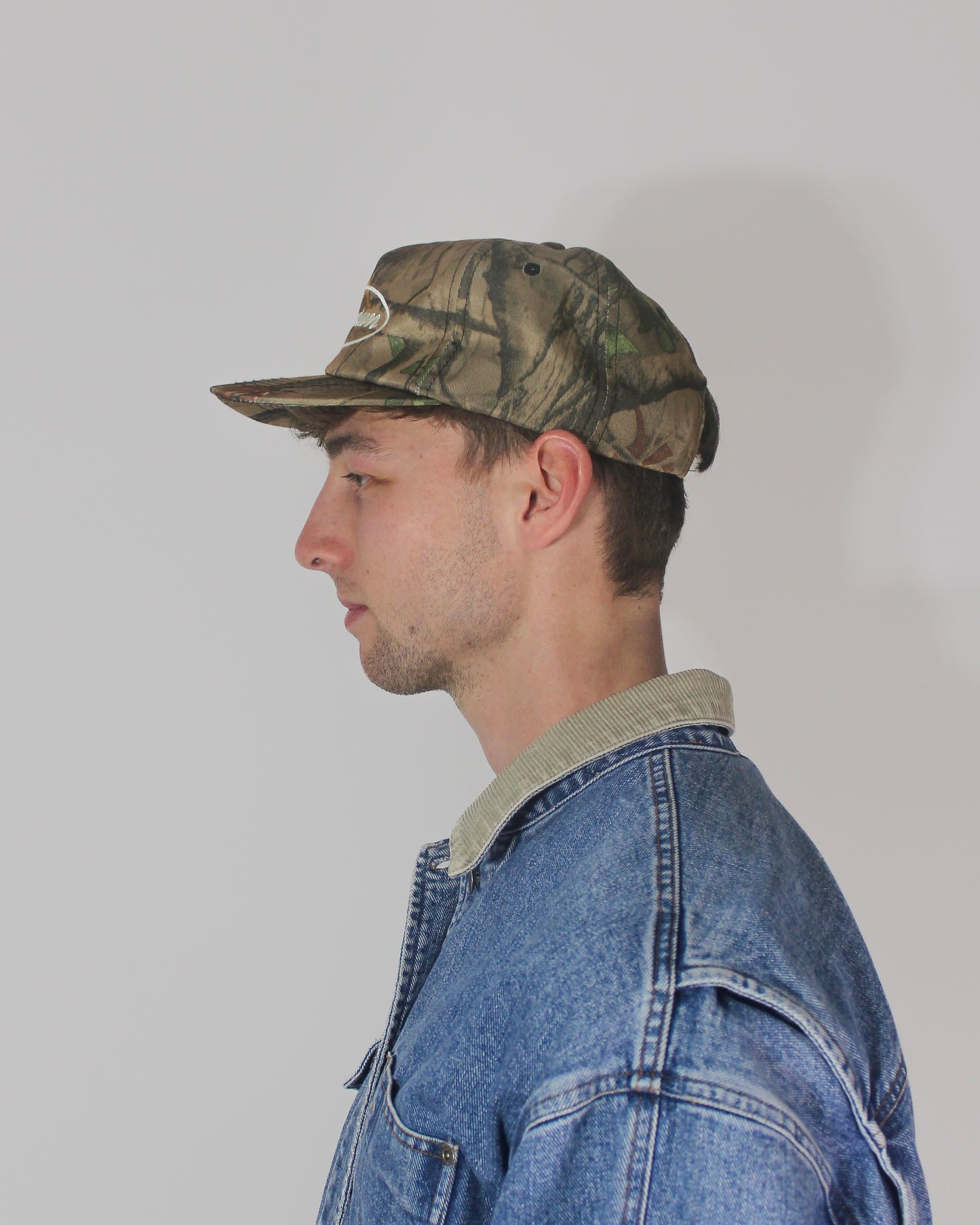 CLASSIC SCRIPT CAMO CAP - OAK